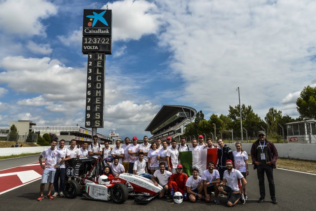 UniPgRacingTeam con la RB18 Evo al circuito di Montmeló nel 2018